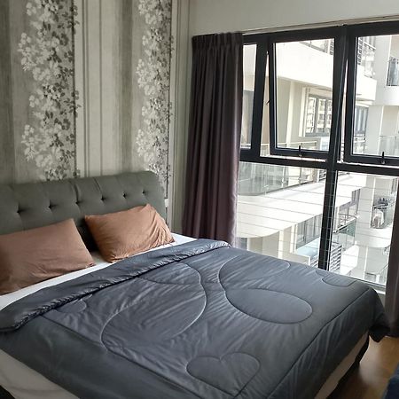 Ferienwohnung Country Garden Danga Bay Johor Bahru Exterior foto